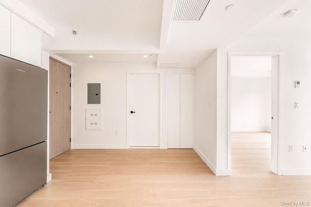 144-49 Northern Boulevard 701, Flushing, NY 11354