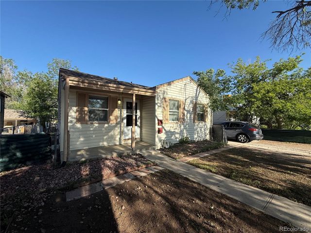1349 Kenton Street, Aurora, CO 80010