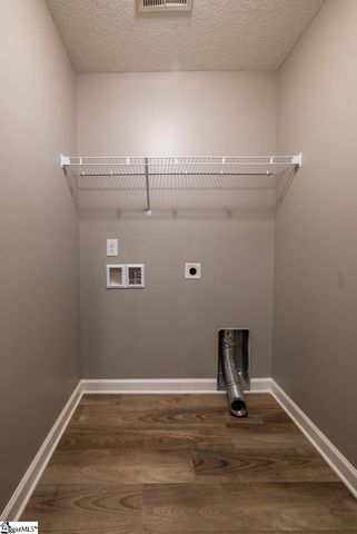 313 Trail Crossing Lane, Inman, SC 29349