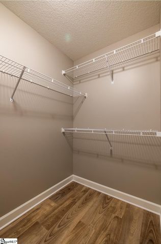 313 Trail Crossing Lane, Inman, SC 29349