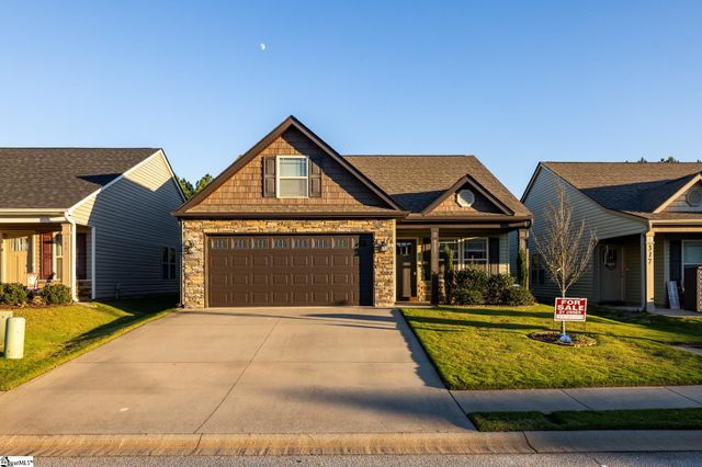 313 Trail Crossing Lane, Inman, SC 29349