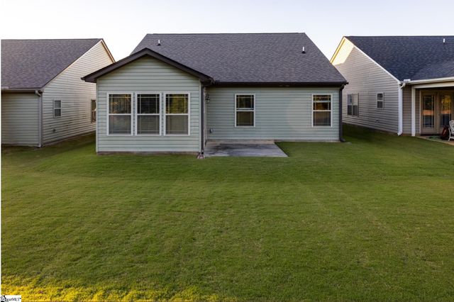 313 Trail Crossing Lane, Inman, SC 29349