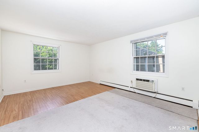 1186 Middle Turnpike West B2, Manchester, CT 06040
