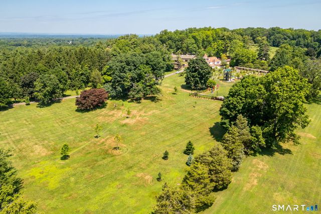 1186 Middle Turnpike West B2, Manchester, CT 06040