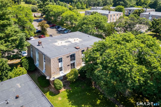 1186 Middle Turnpike West B2, Manchester, CT 06040