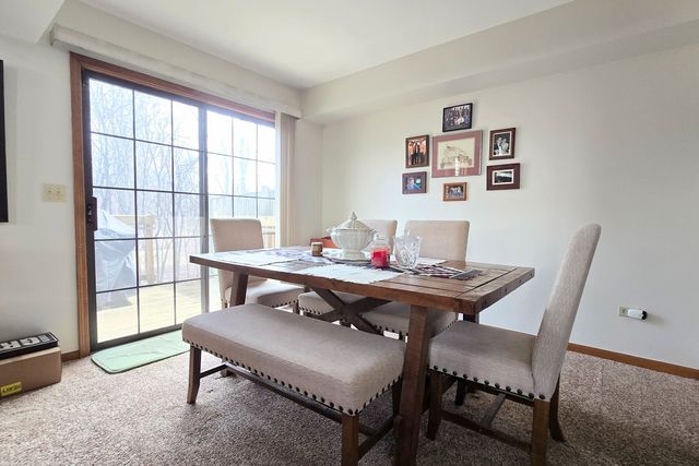 439 W AUBURN WOODS Court 439, Palatine, IL 60067