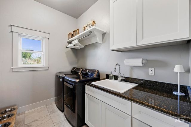 3437 Rim Rock Dr, Kimberly, ID 83341