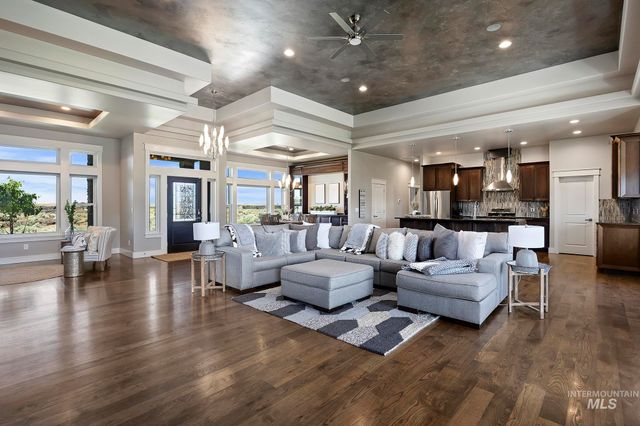 3437 Rim Rock Dr, Kimberly, ID 83341