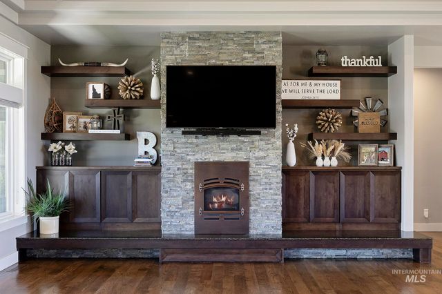 3437 Rim Rock Dr, Kimberly, ID 83341