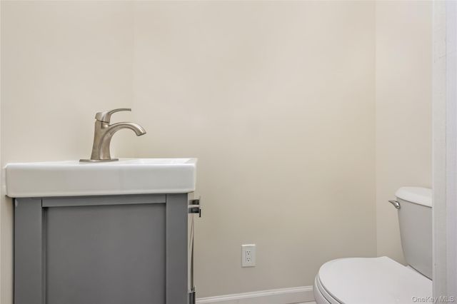 13550 234th Street, Rosedale, NY 11422