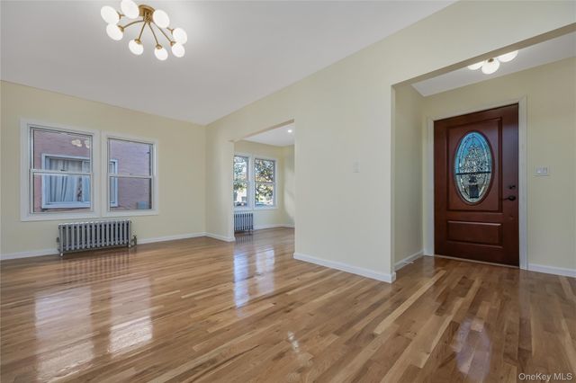 13550 234th Street, Rosedale, NY 11422