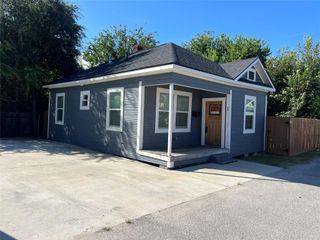 1 Canal Court, Houston, TX 77011