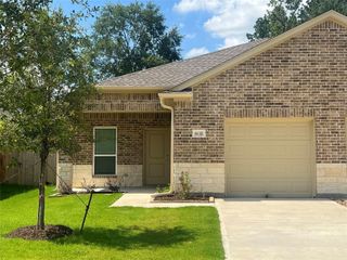 863 B Arbor Pines Ct, Conroe, TX 77303