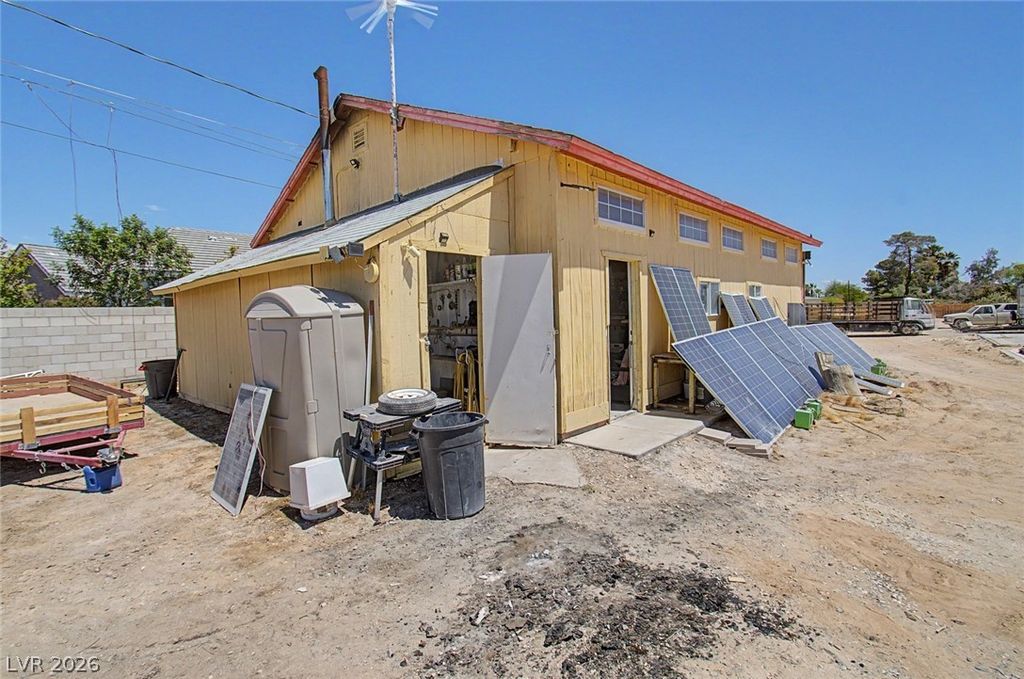 Image 8 of property listing at 8811 Haven Street, Las Vegas, NV 89123