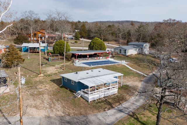 48 Holiday Hideaway Ct Reeds Court, Reeds Spring, MO 65737