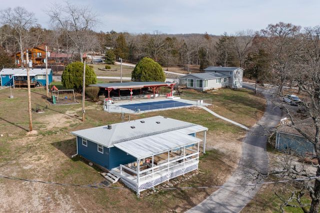48 Holiday Hideaway Ct Reeds Court, Reeds Spring, MO 65737
