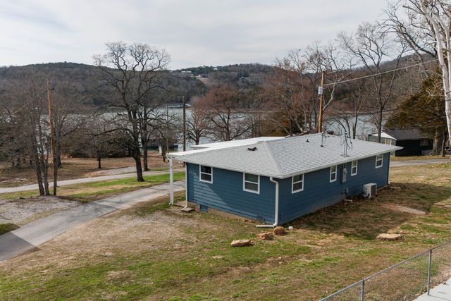48 Holiday Hideaway Ct Reeds Court, Reeds Spring, MO 65737