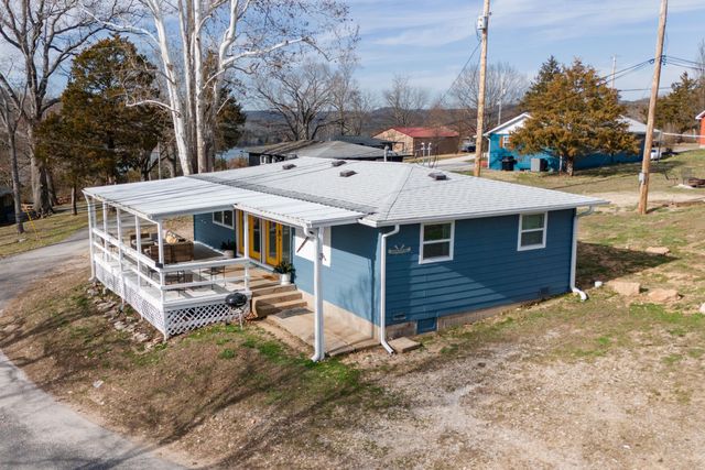48 Holiday Hideaway Ct Reeds Court, Reeds Spring, MO 65737