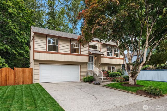 16036 NE 106th Street, Redmond, WA 98052