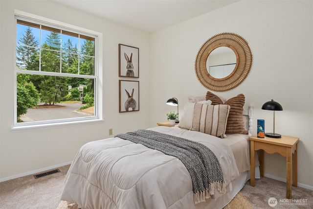16036 NE 106th Street, Redmond, WA 98052