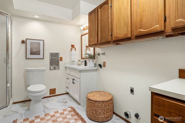 16036 NE 106th Street, Redmond, WA 98052