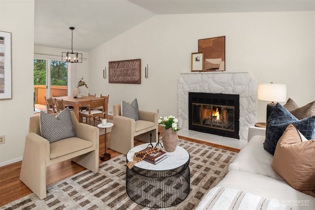 16036 NE 106th Street, Redmond, WA 98052