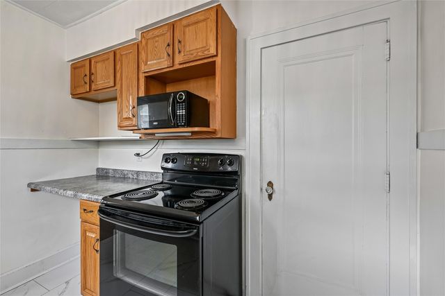 416 34th Street NE, Cedar Rapids, IA 52402