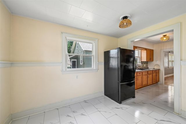 416 34th Street NE, Cedar Rapids, IA 52402
