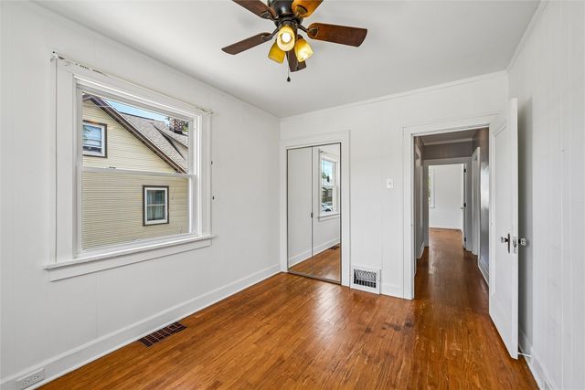 416 34th Street NE, Cedar Rapids, IA 52402
