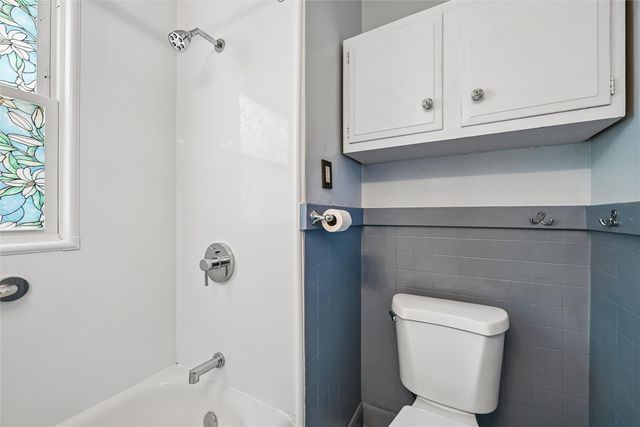 416 34th Street NE, Cedar Rapids, IA 52402