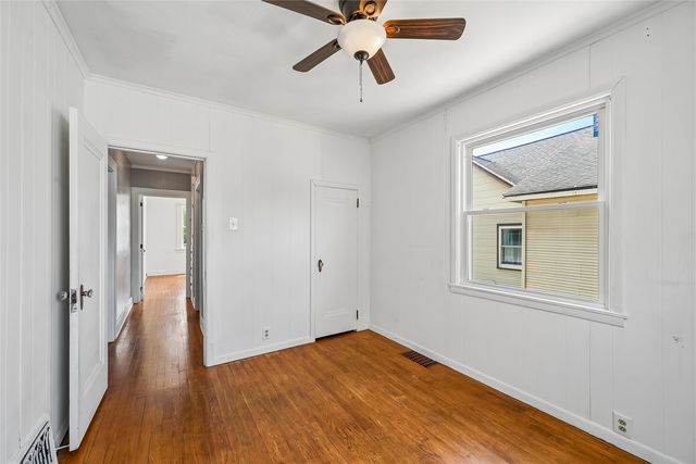 416 34th Street NE, Cedar Rapids, IA 52402