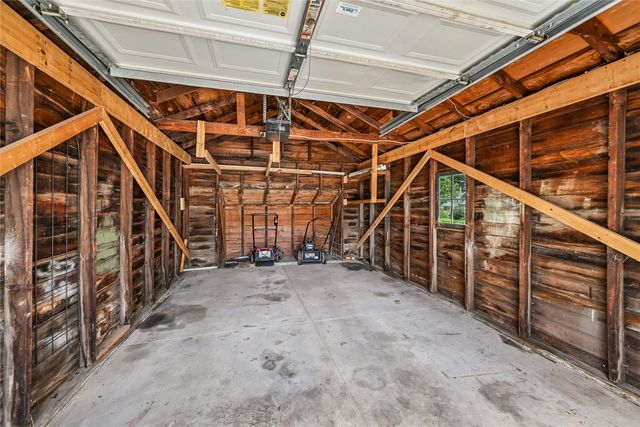 416 34th Street NE, Cedar Rapids, IA 52402