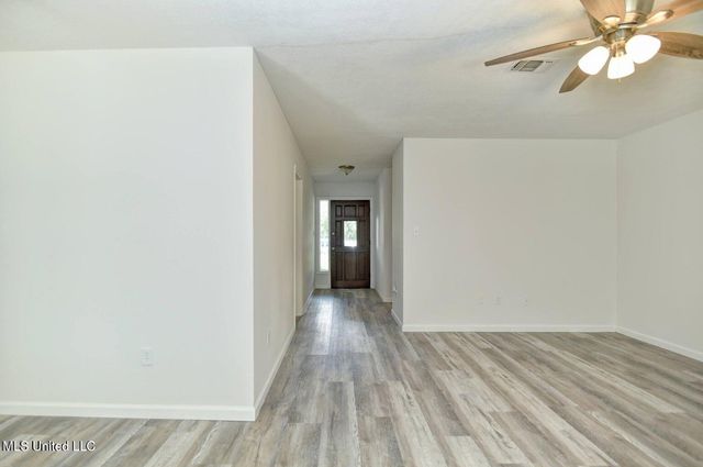 15299 Oakwood Court, Gulfport, MS 39503