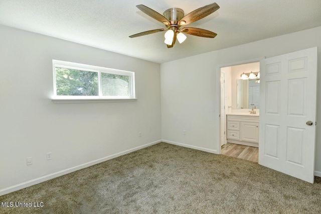 15299 Oakwood Court, Gulfport, MS 39503