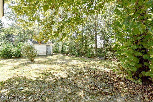 15299 Oakwood Court, Gulfport, MS 39503