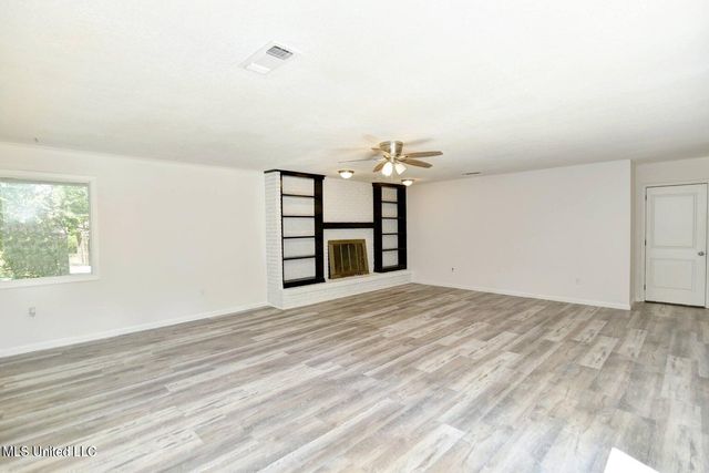 15299 Oakwood Court, Gulfport, MS 39503