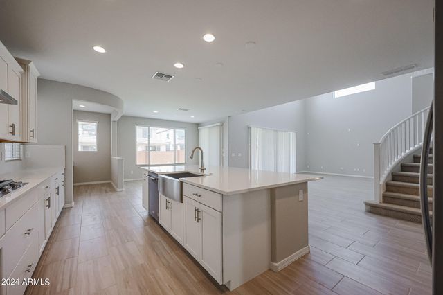 32520 N 19TH Lane, Phoenix, AZ 85085