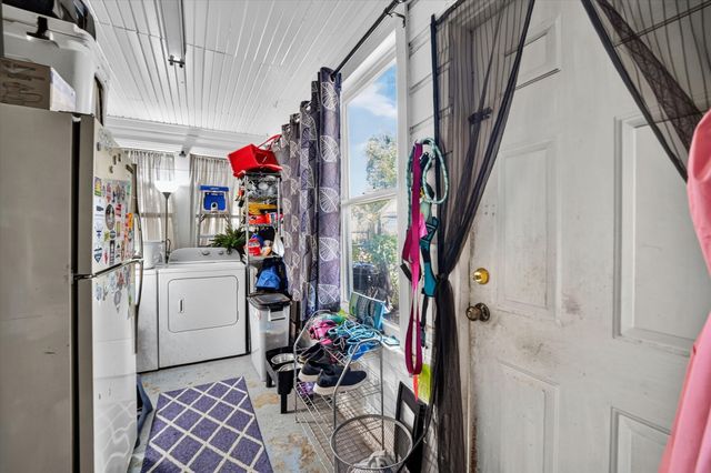 2822 Marigold Avenue, Fort Worth, TX 76111