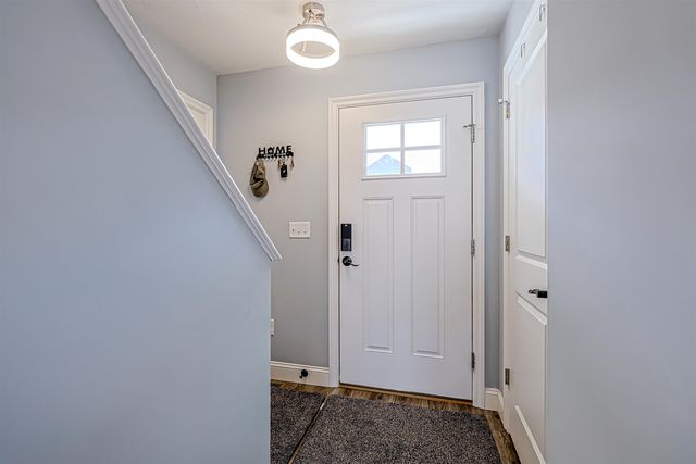 7 Dumaine Ave Unit K, Nashua, NH 03063