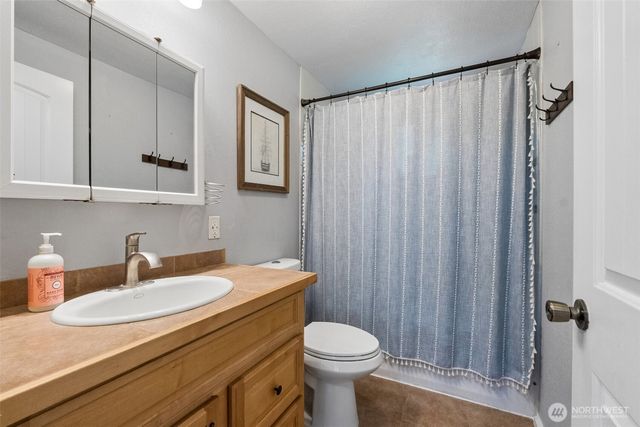 1636 Hemlock Drive, Camano Island, WA 98282