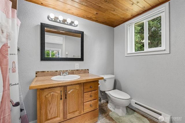 1636 Hemlock Drive, Camano Island, WA 98282