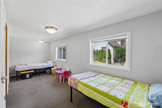 1636 Hemlock Drive, Camano Island, WA 98282