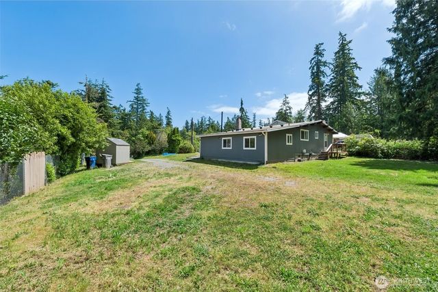 1636 Hemlock Drive, Camano Island, WA 98282