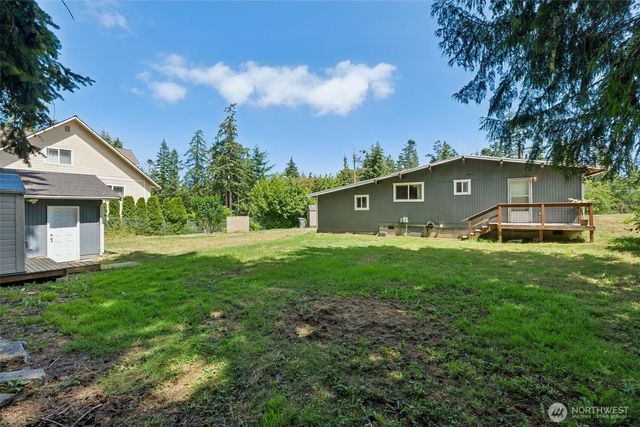 1636 Hemlock Drive, Camano Island, WA 98282