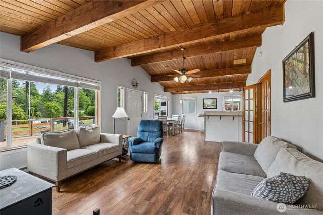 1636 Hemlock Drive, Camano Island, WA 98282