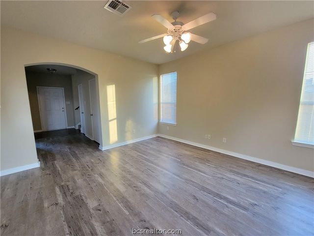 4137 McFarland Drive, College Station, TX 77845