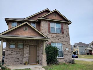 4137 McFarland Drive, College Station, TX 77845