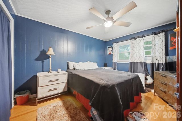 1329 33rd Street SE, Conover, NC 28613