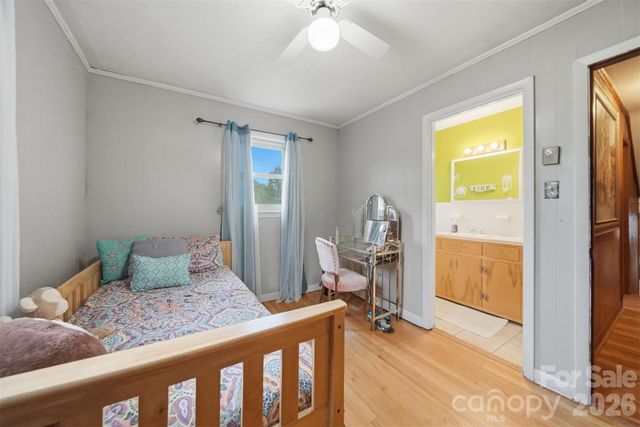 1329 33rd Street SE, Conover, NC 28613
