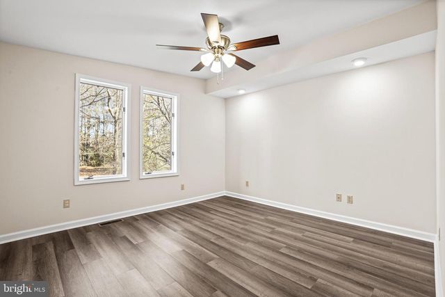 8550 WINDSOR DR, King George, VA 22485